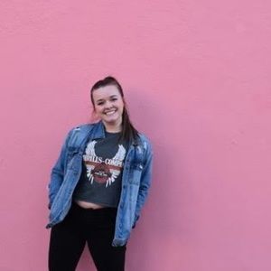 Meet your Posher, Alexandria